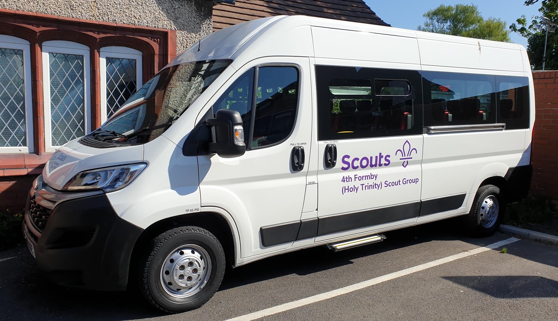 Minibus Hire 4th Formby Scouts